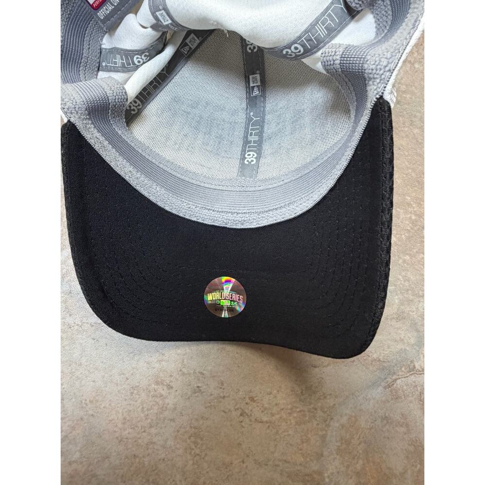San Francisco Giants Hat Cap 2014 World Series Champs M/L White New Era 39Thirty - Picture 6 of 6